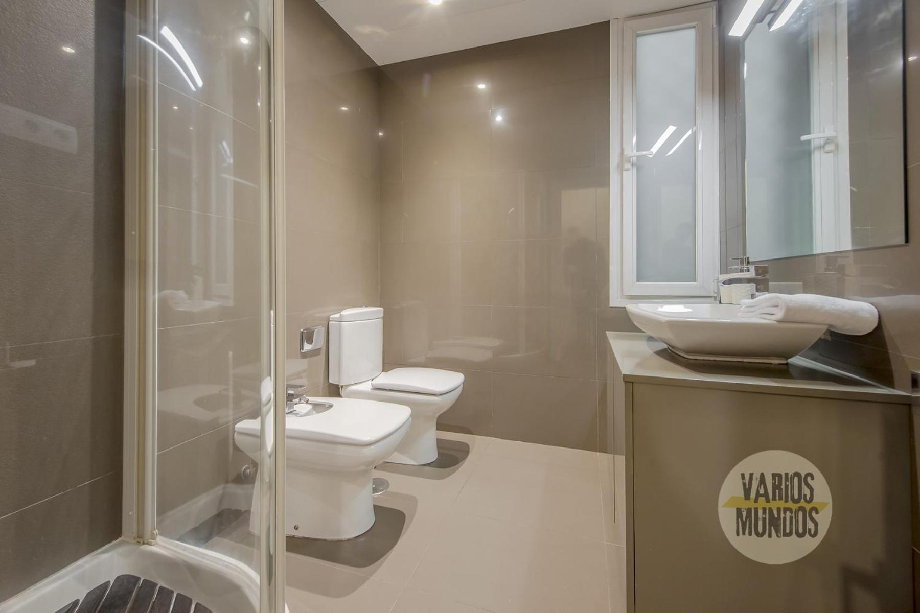 Premium Apt 10Pax En Plaza Espana-Gran Via Мадрид Экстерьер фото
